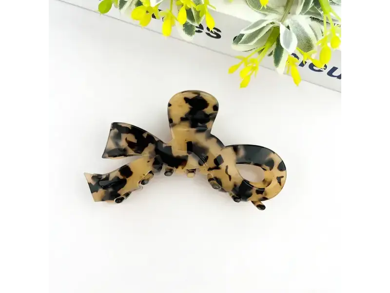 TheDivaSoap Elegant Ribbon Hair Claw - beige