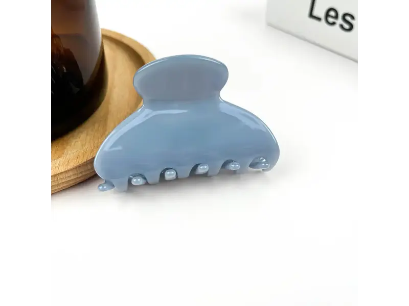 TheDivaSoap Retro Semi-Circle Clip - blue