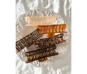 Jumbo Acetate Essential Hair Clips (Bobo) Butterscotch