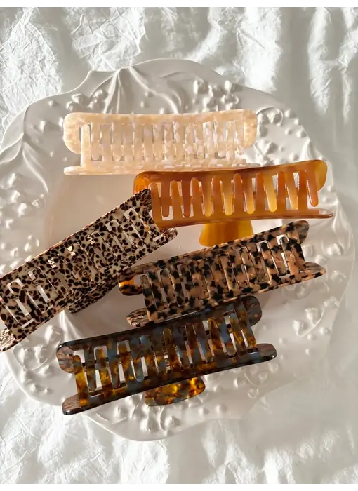 Jumbo Acetate Essential Hair Clips (Bobo) Butterscotch