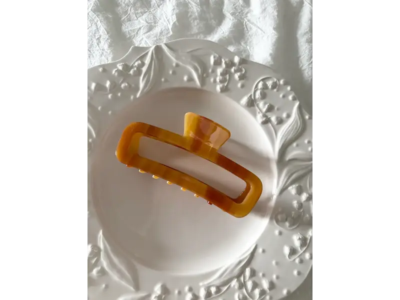 LoveLina Jumbo Acetate Essential Hair Clips (Bobo) Butterscotch