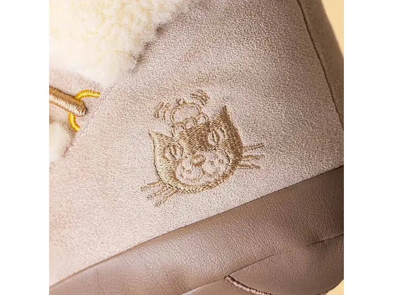 JellyCat Inc Amuseables Perta Snow Boot