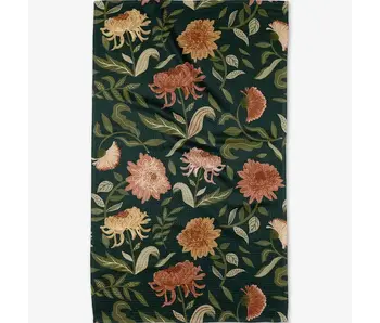 Tea Towel (18 x 30) Chrysanthemums in November
