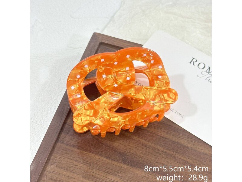 SoapElenGlen Pretzel Bakery Inspired Hair Claw - Coffee L