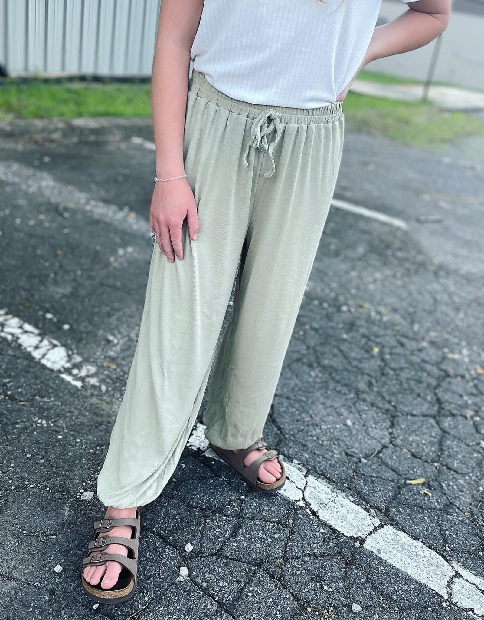 Hayden Carly Joggers in Sage