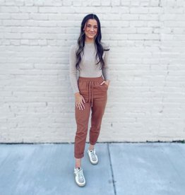 Callie Jogger in Camel