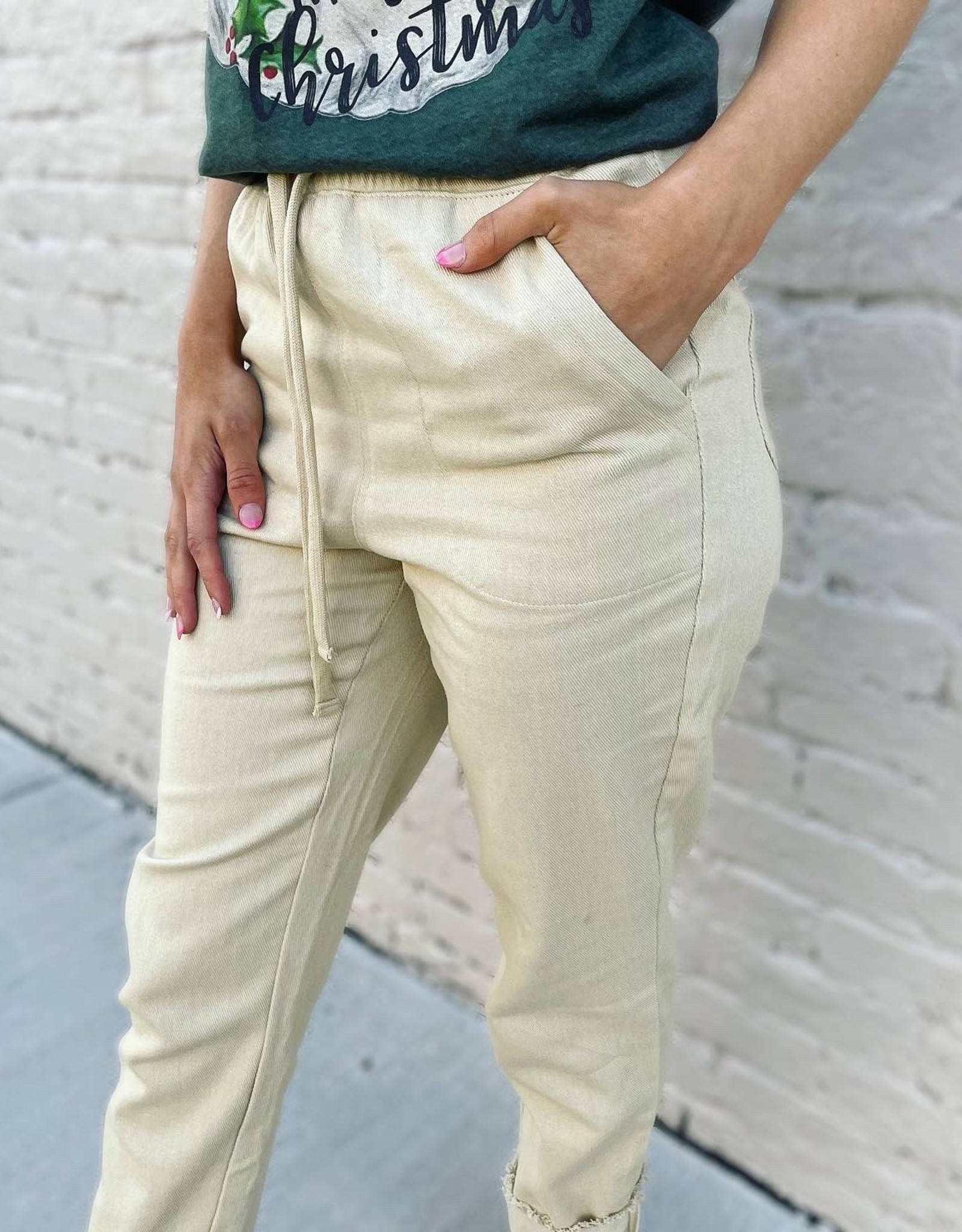 Callie Jogger in Cream