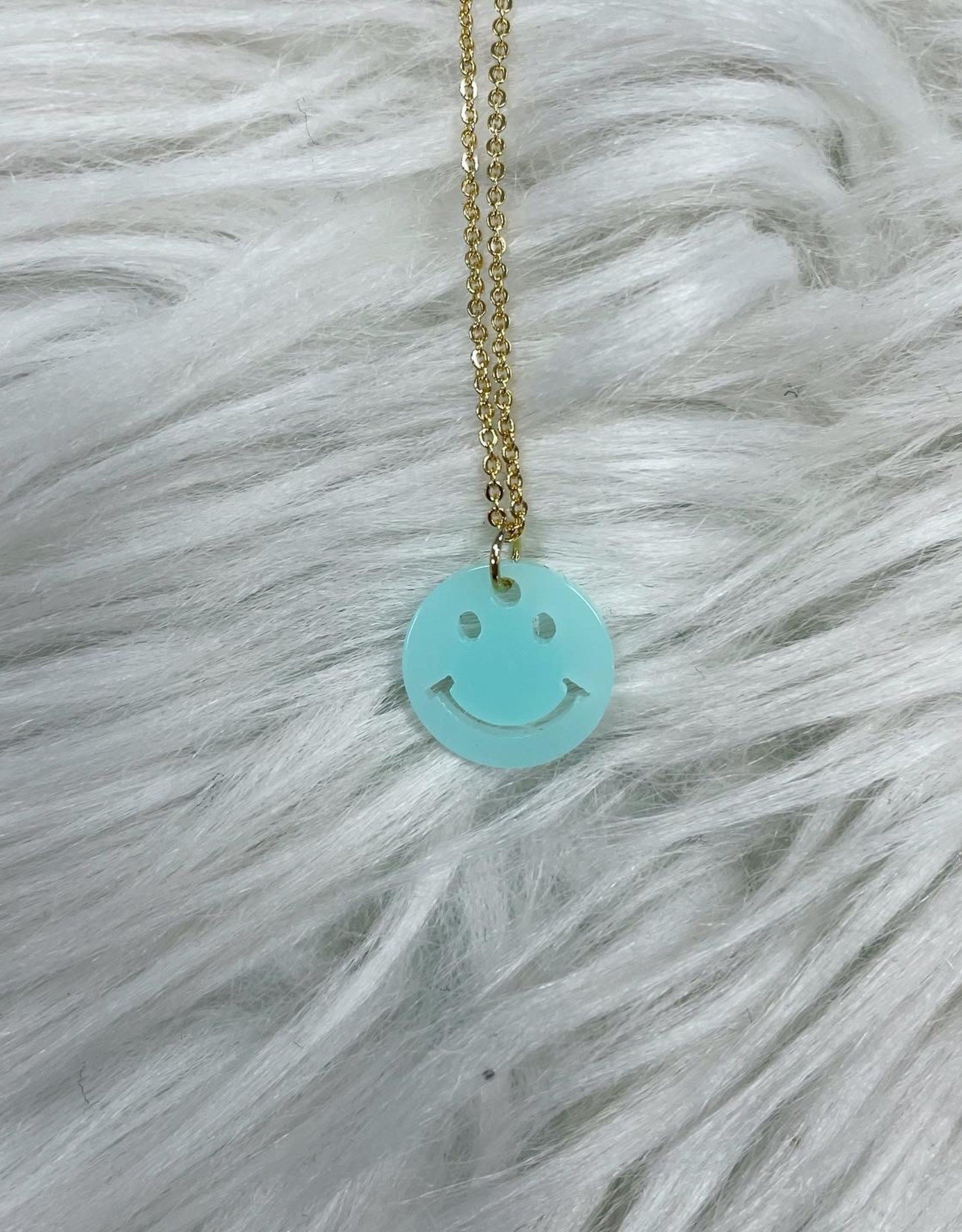 Smile Necklace in Mint