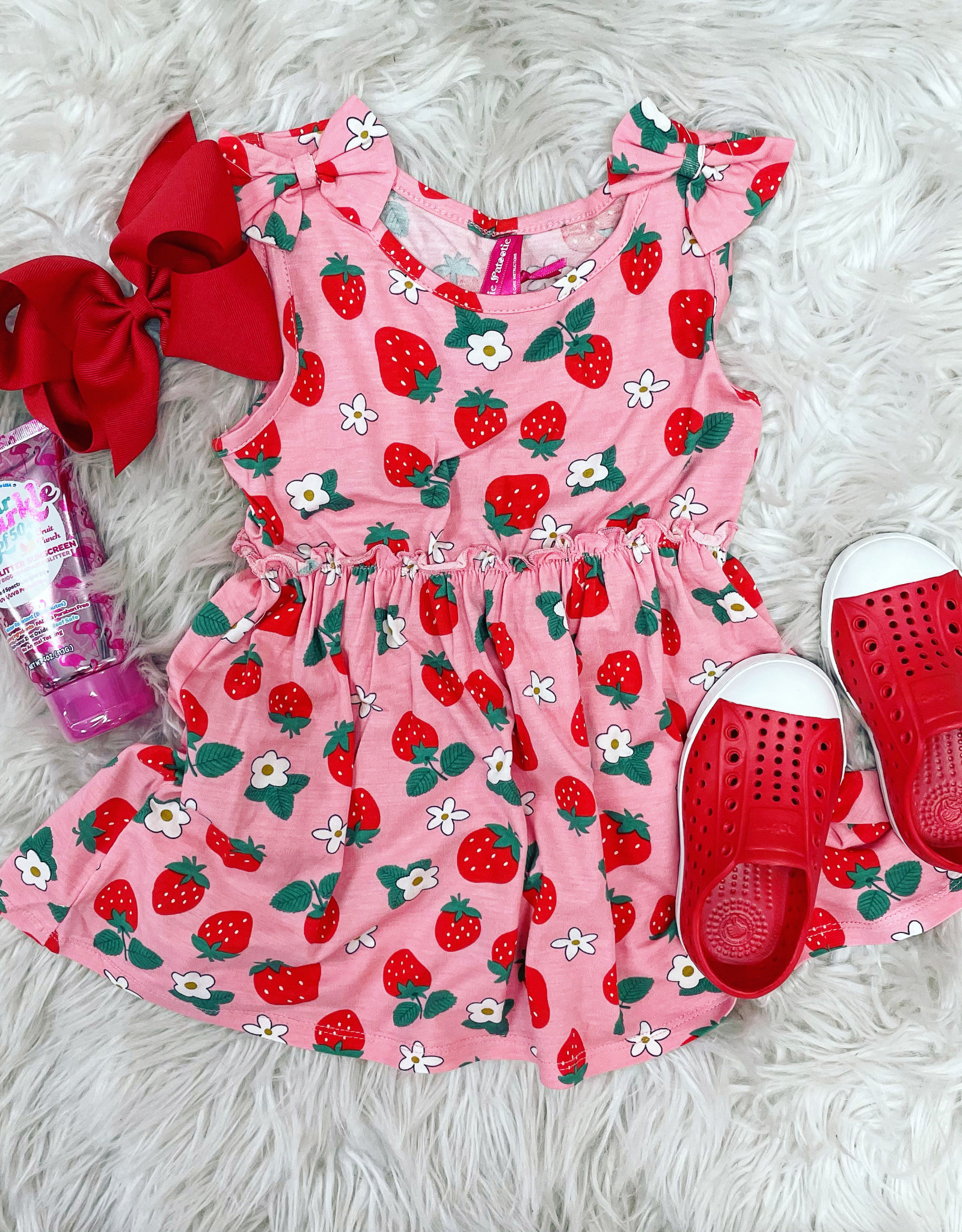Olivia Strawberry Dress in Pink