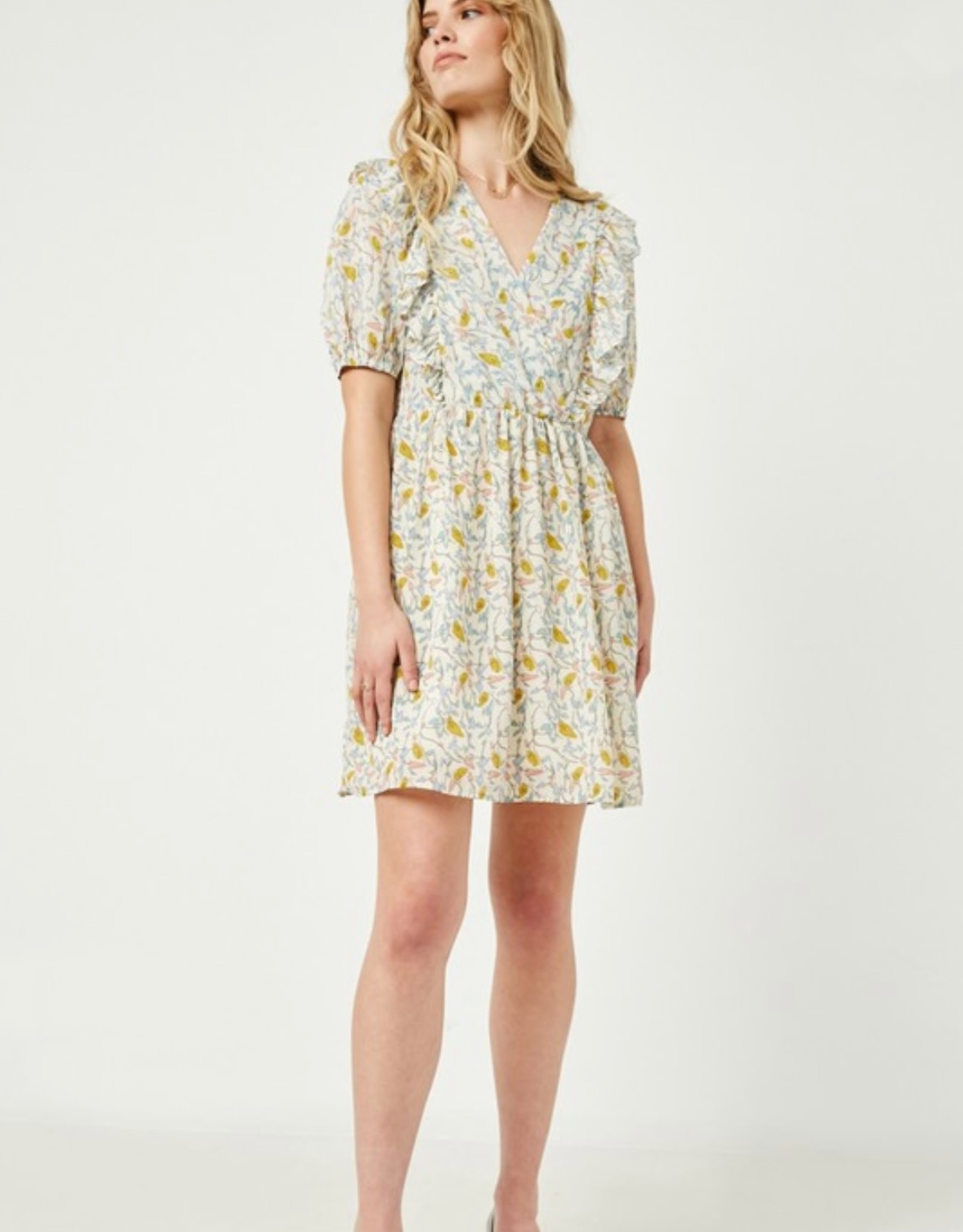 Hayden Lucy Dress in Cream Floral