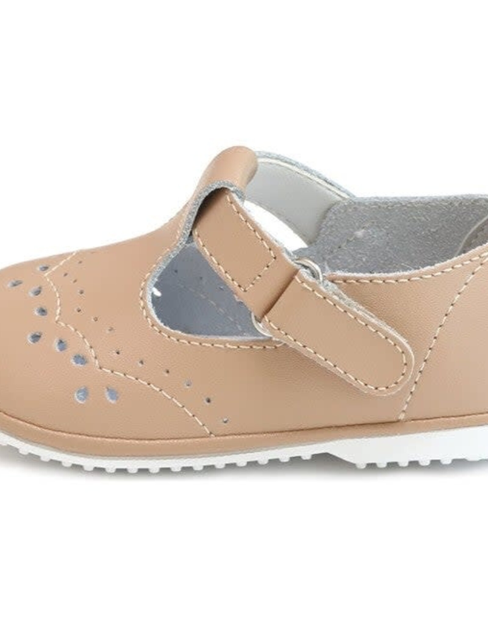 L'AMOUR Birdie T- Strap Stitched Mary Jane in Latte