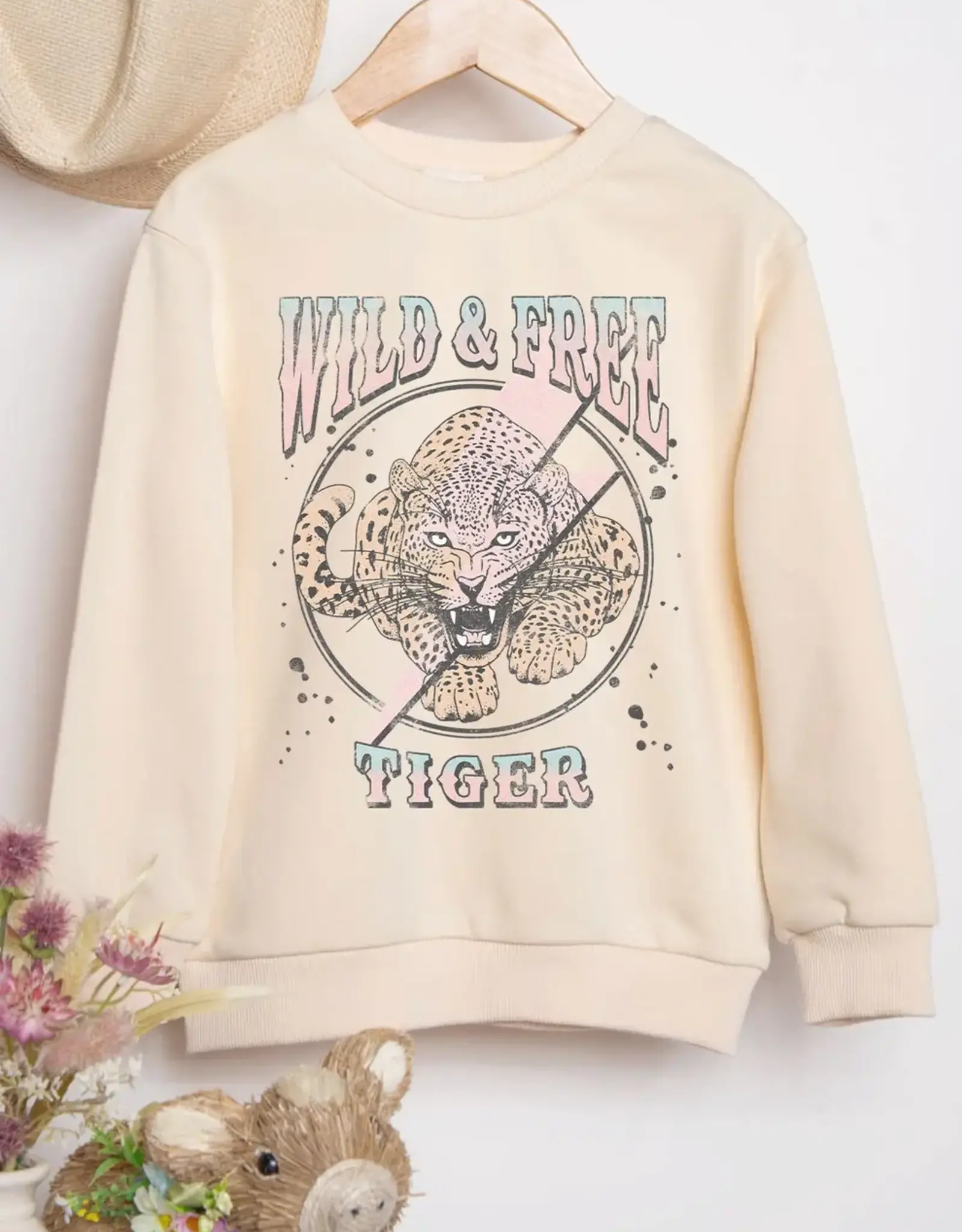 Wild and Free Graphic Sweatshirt