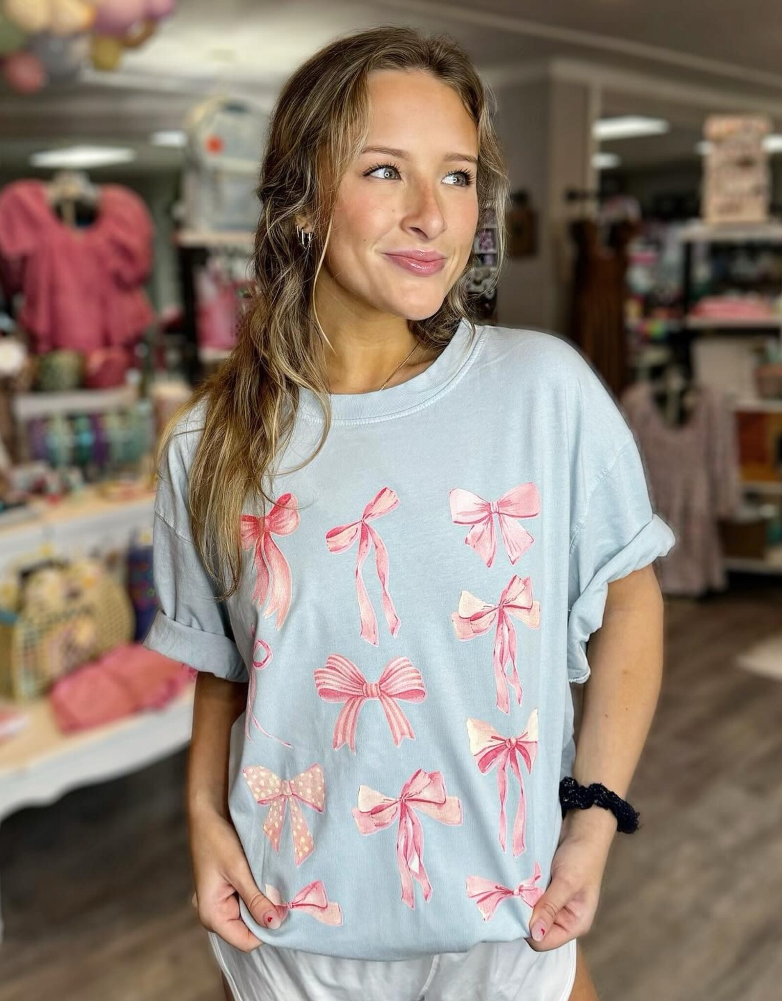 Multi Blue Bow Graphic Tee in Pink