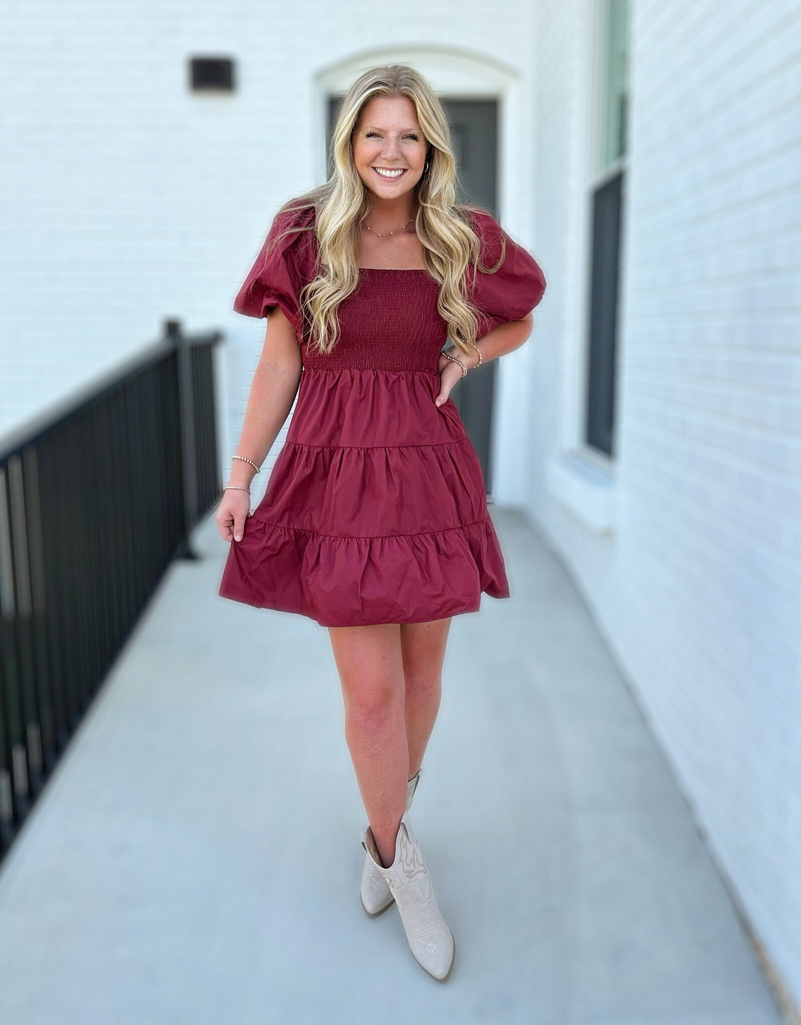 entro Jessica Dress in Burgundy