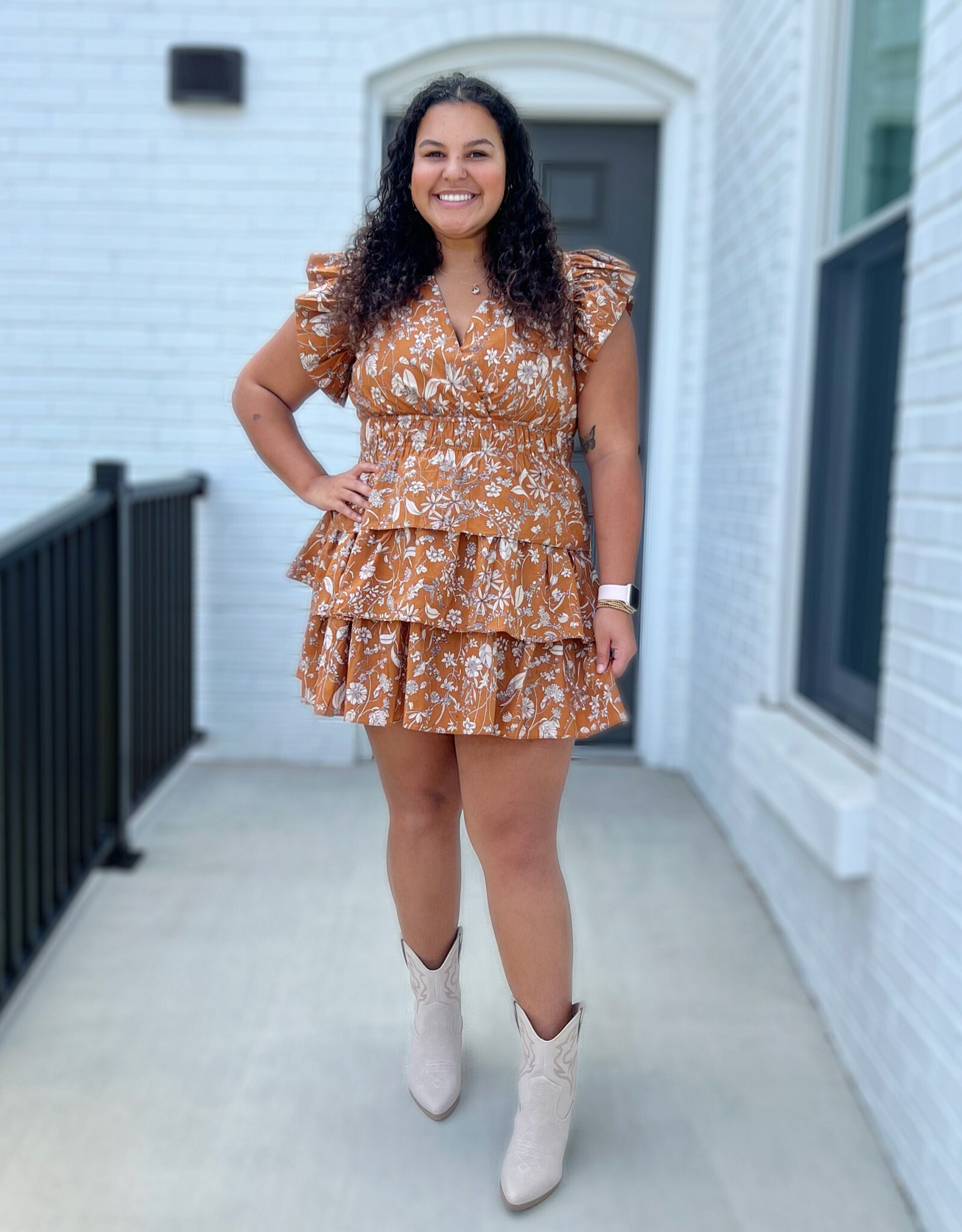entro Carmen Dress in Brown Floral