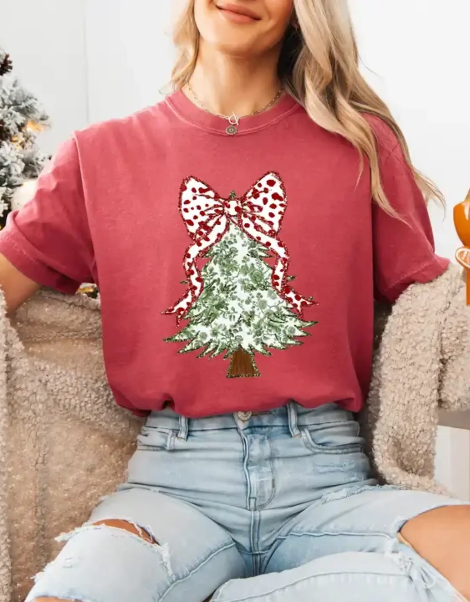 Glitter Bow Christmas Tree Tee in Red