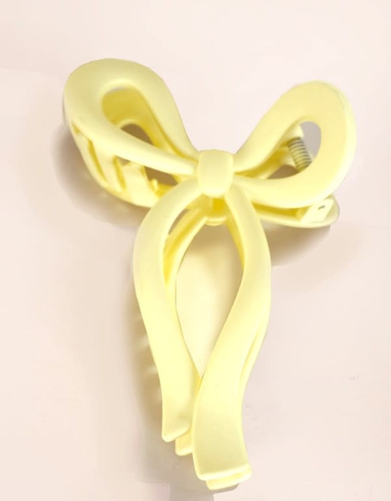 Bow Matte Claw Clip in Yellow