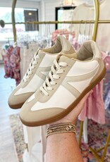 SODA Galton Sneaker in Beige