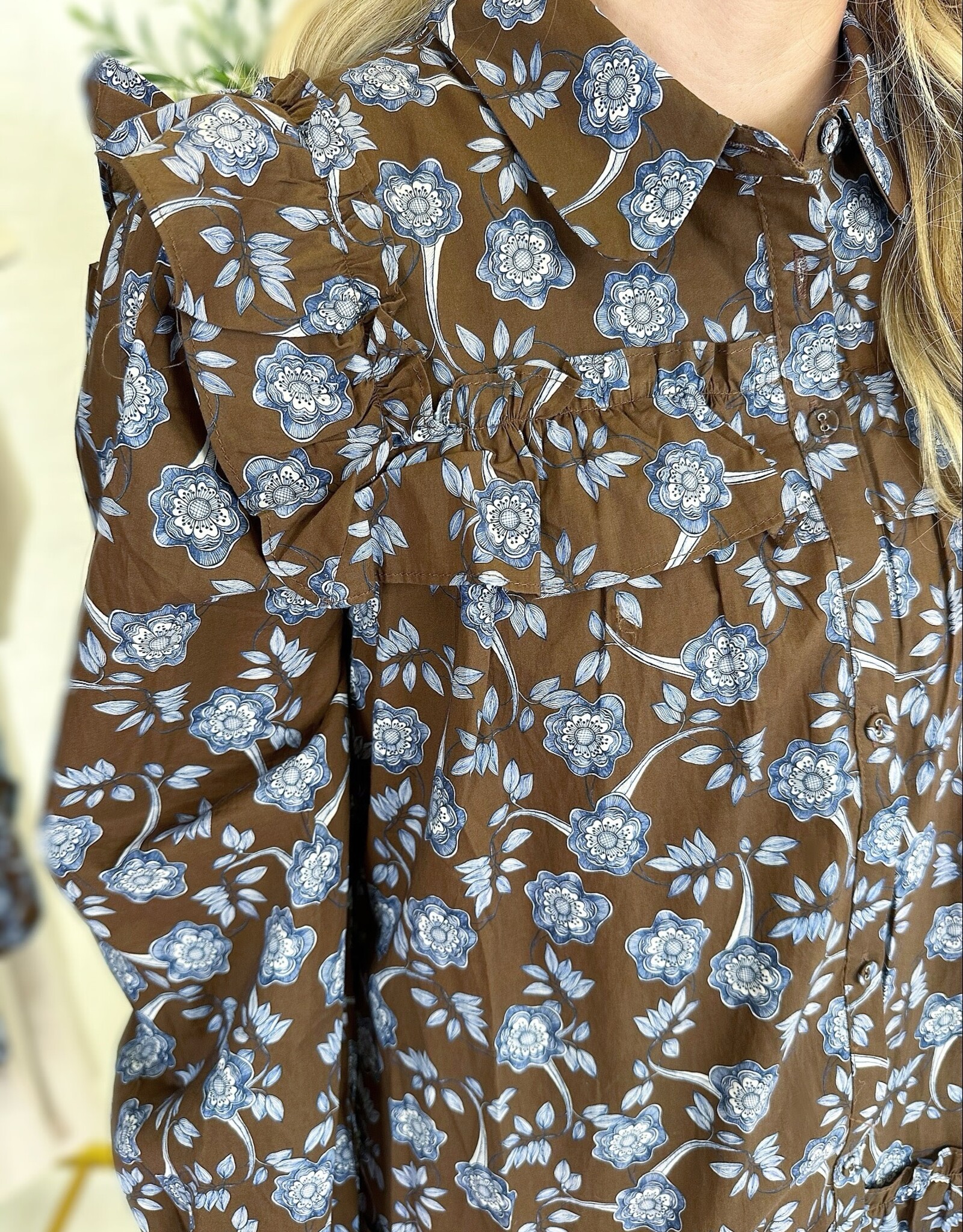 &merci Ruffle Trim Button Down Mini Dress