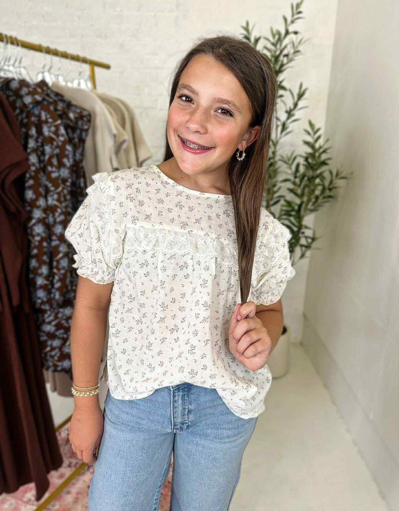 Heart and Arrow Jenna Top in Cream Floral