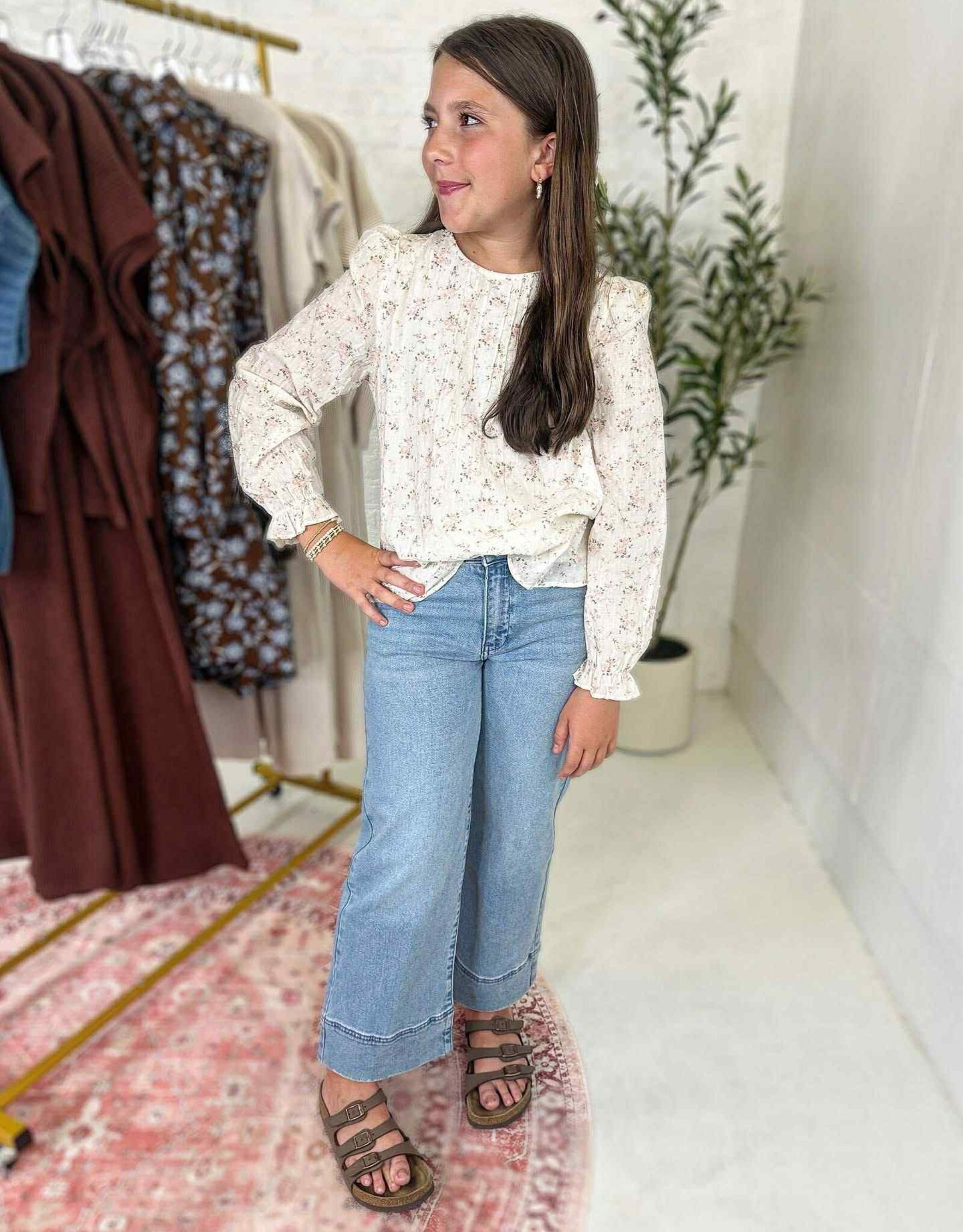 KanCan High Rise Cropped Wide Leg Jeans with Slant Pockets