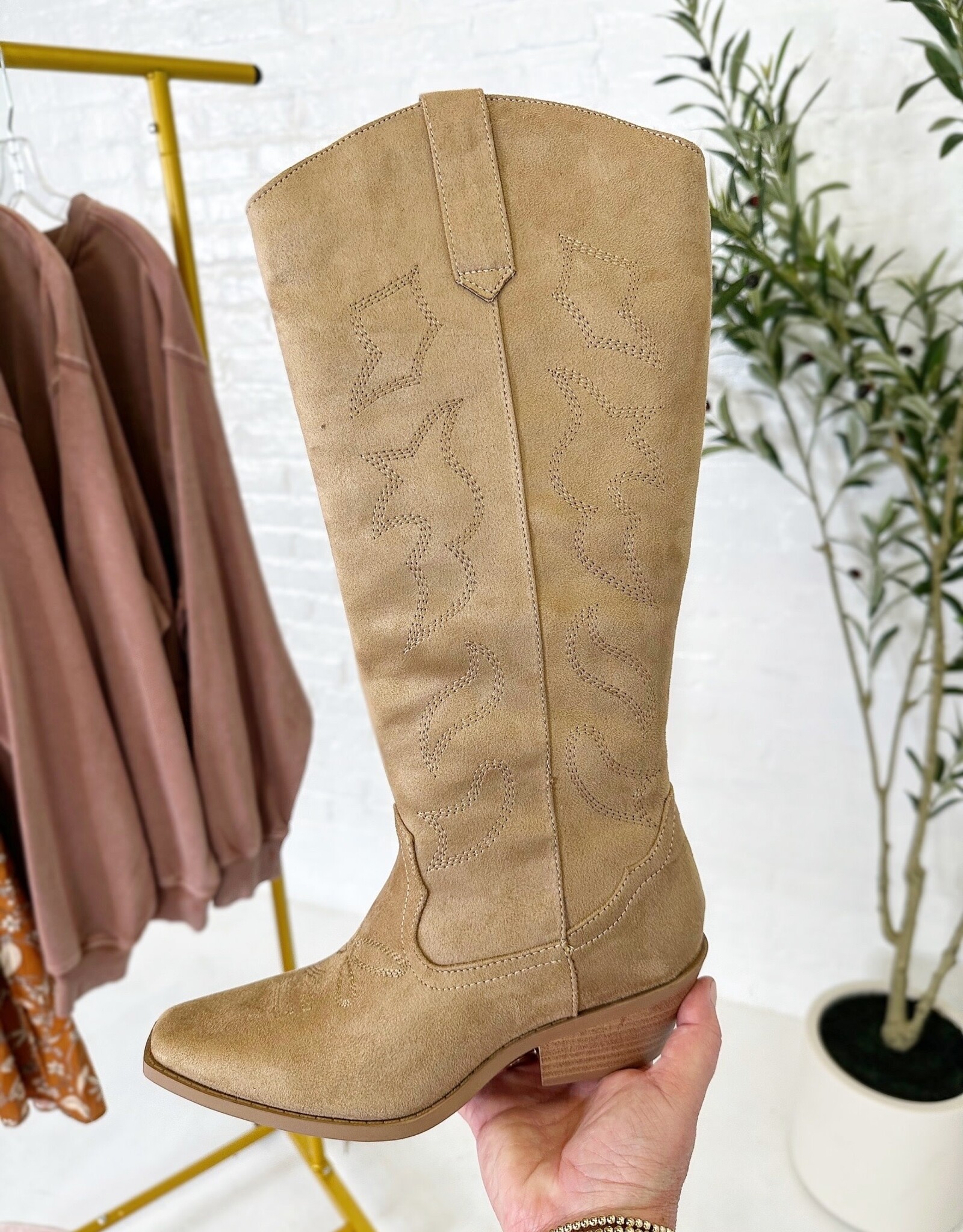 SODA Zahara Boot in Camel