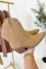 SODA Incity Boot in Camel