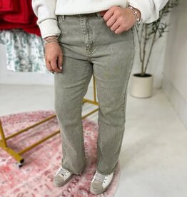 zenana High Rise Denim Crop Jean in Olive Green