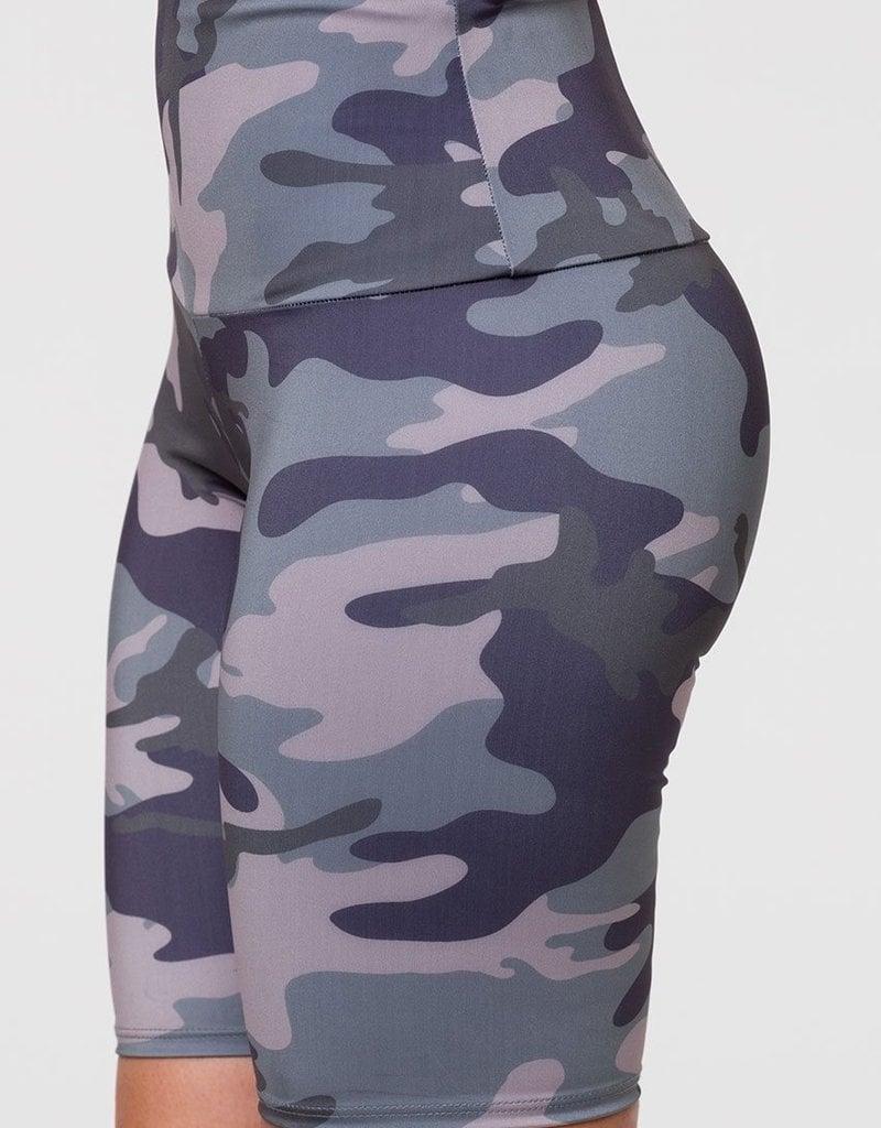 Onzie Onzie High Rise Biker Short Camo