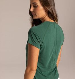 J. Pritchard J. Pritchard Women's Short Sleeve Tee - 5.0