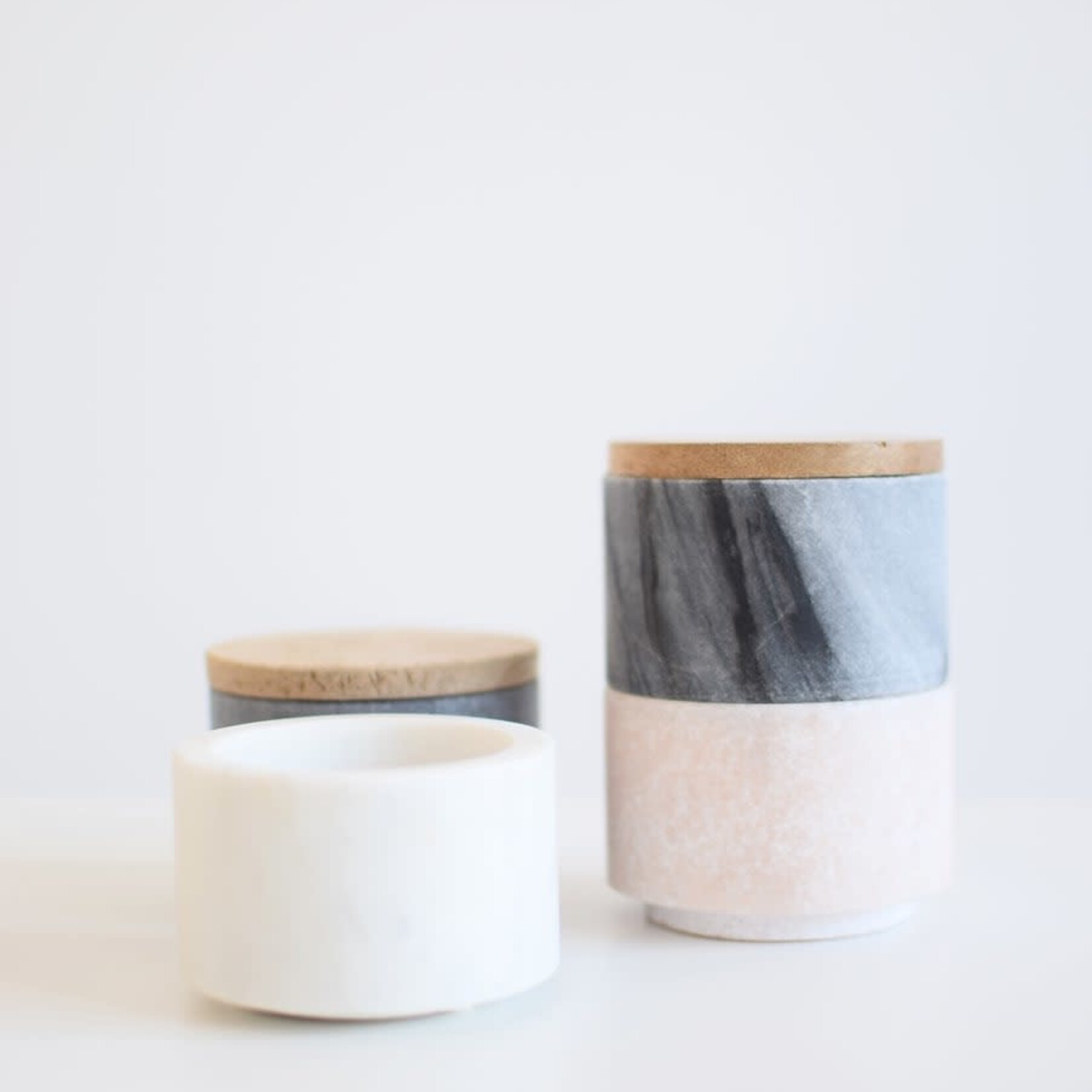 Marble container