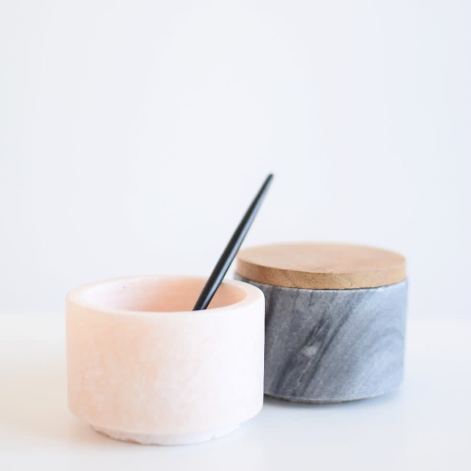 Marble container