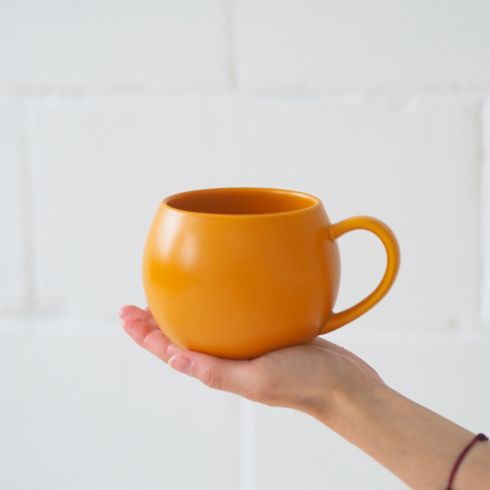 Tasse boule mate