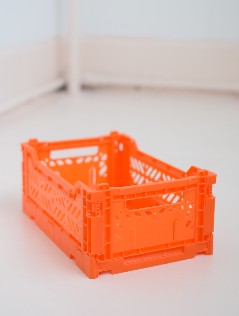 Orange crate