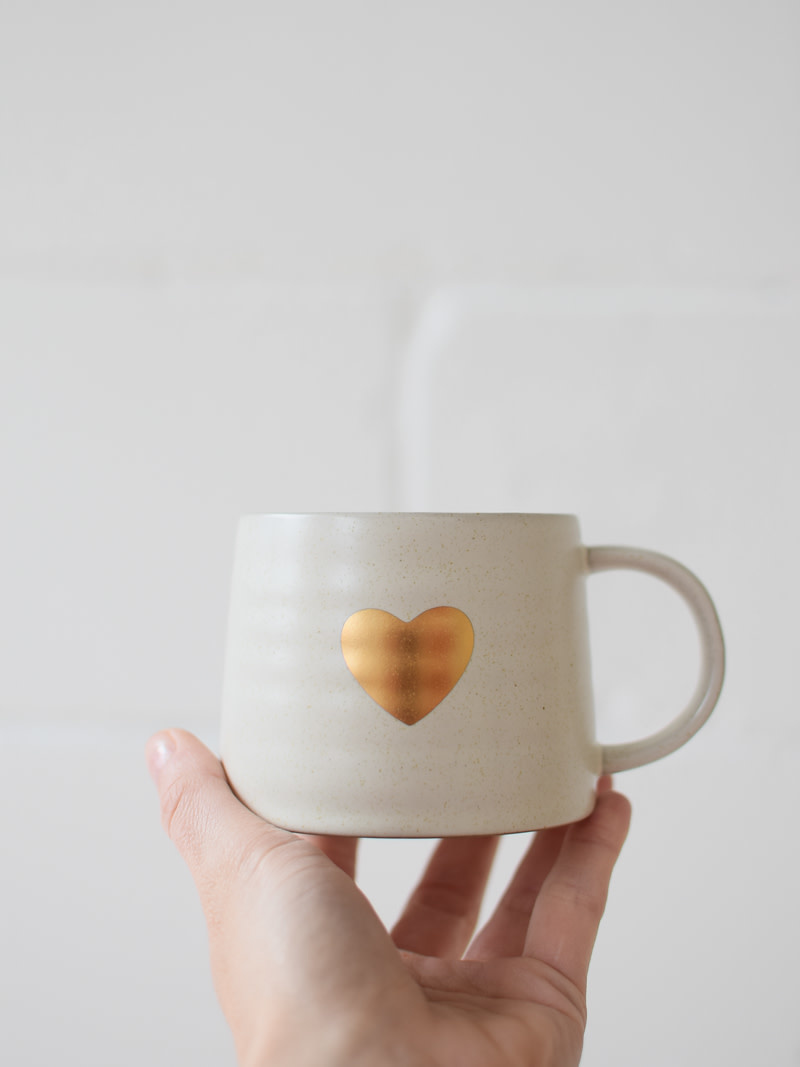 Cream Mug - Gold Heart