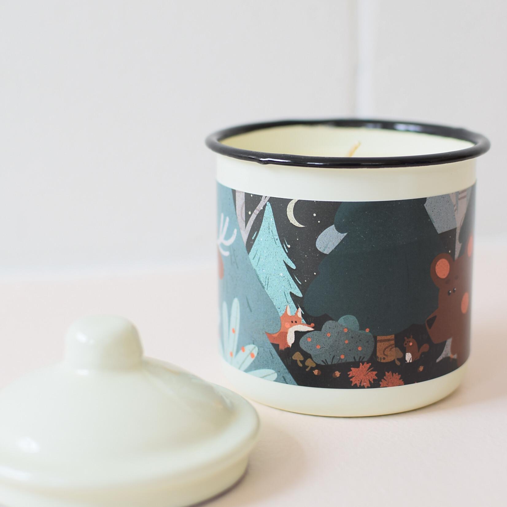 The Maple candle