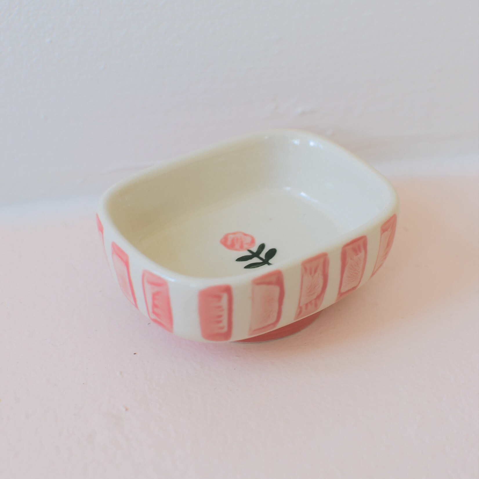 Petite assiette florale