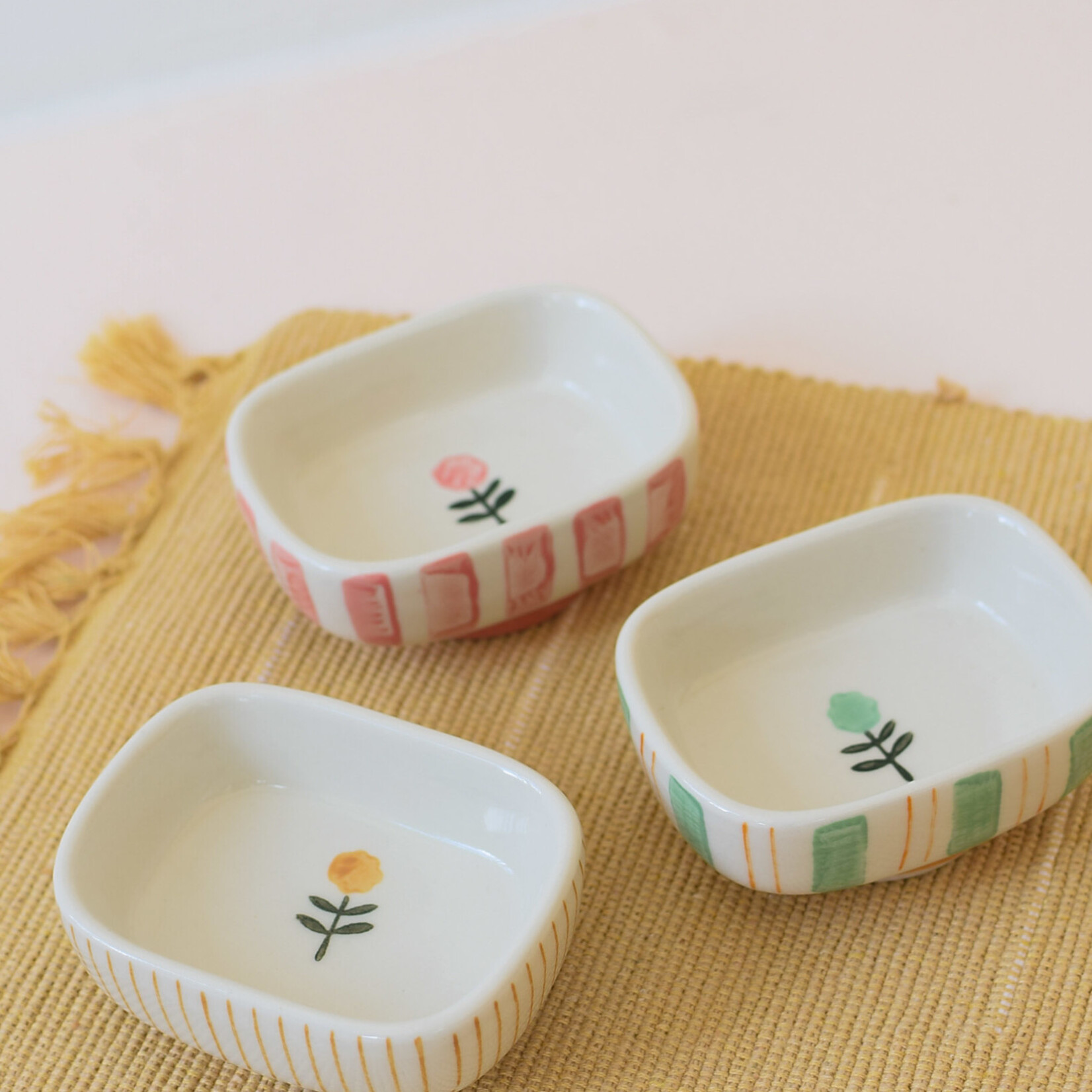 Petite assiette florale