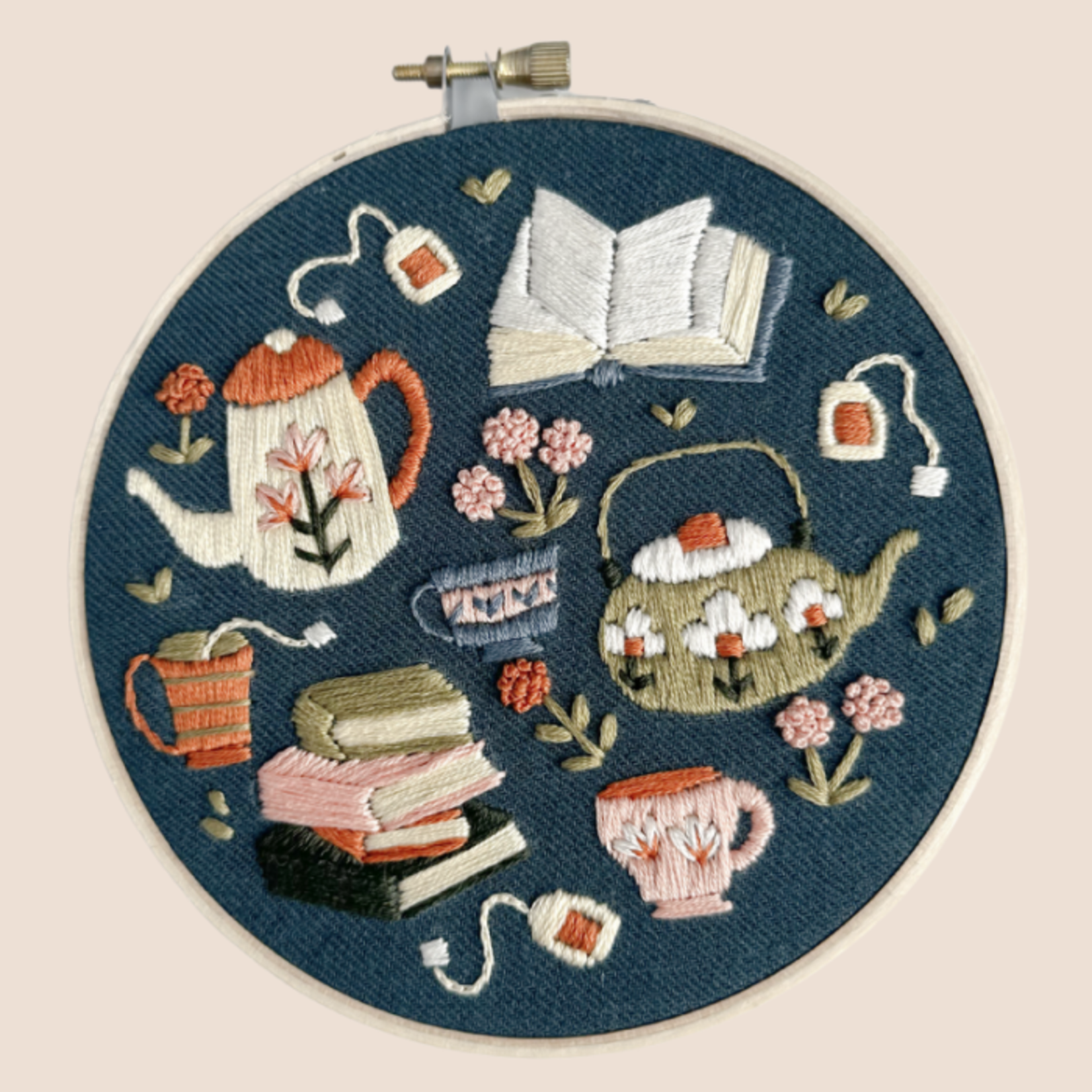 Kit Broderie - L'heure du thé