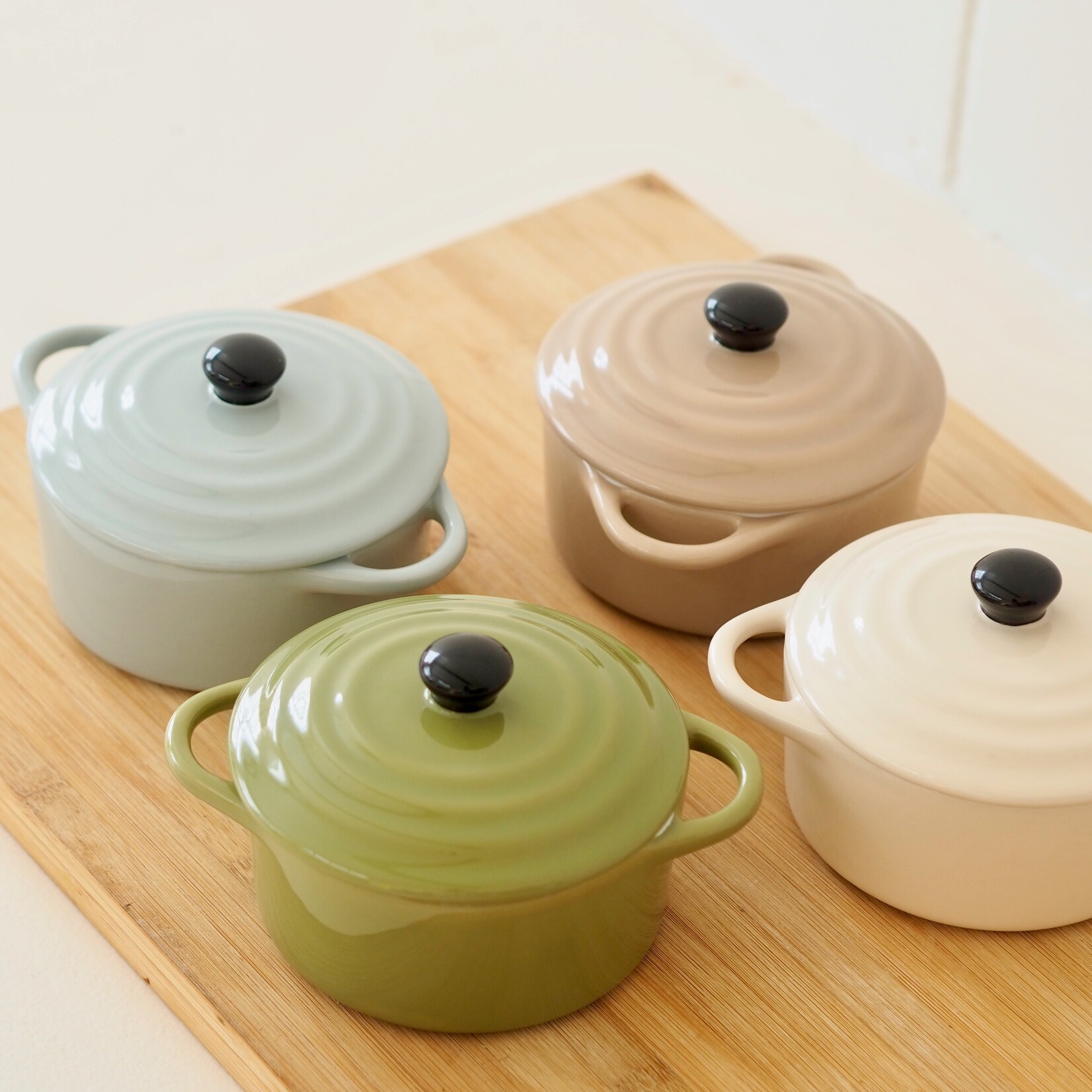 Cocotte with handles
