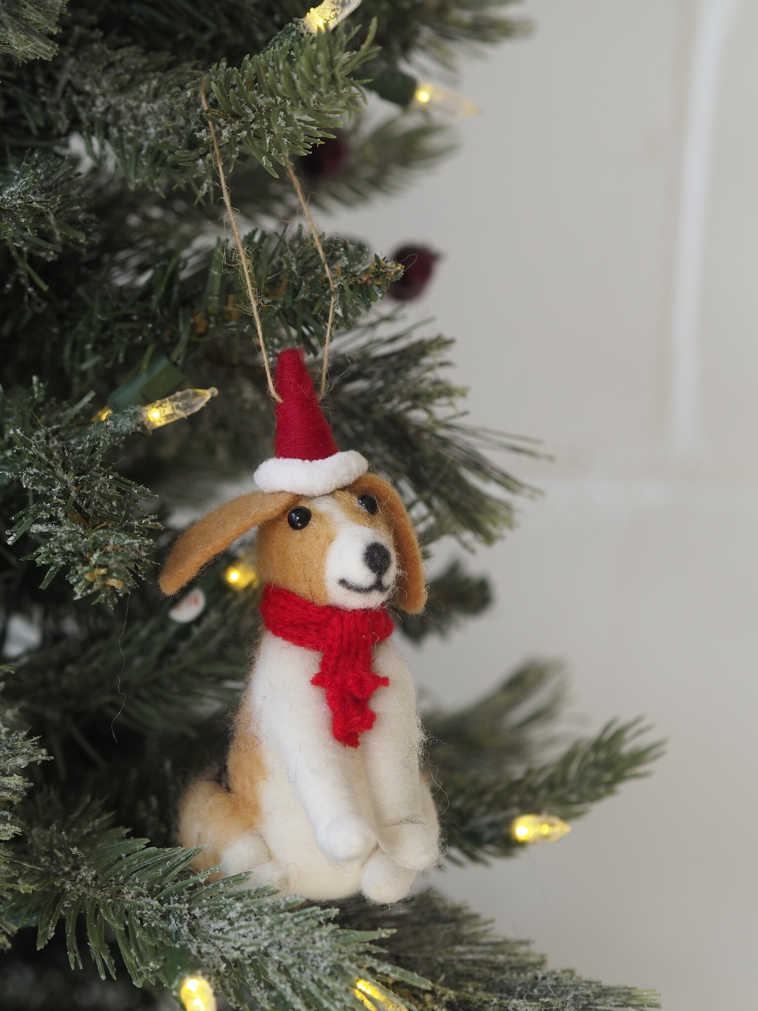 Option 2 / Silver Tree Brown Dog Ornament Christmas