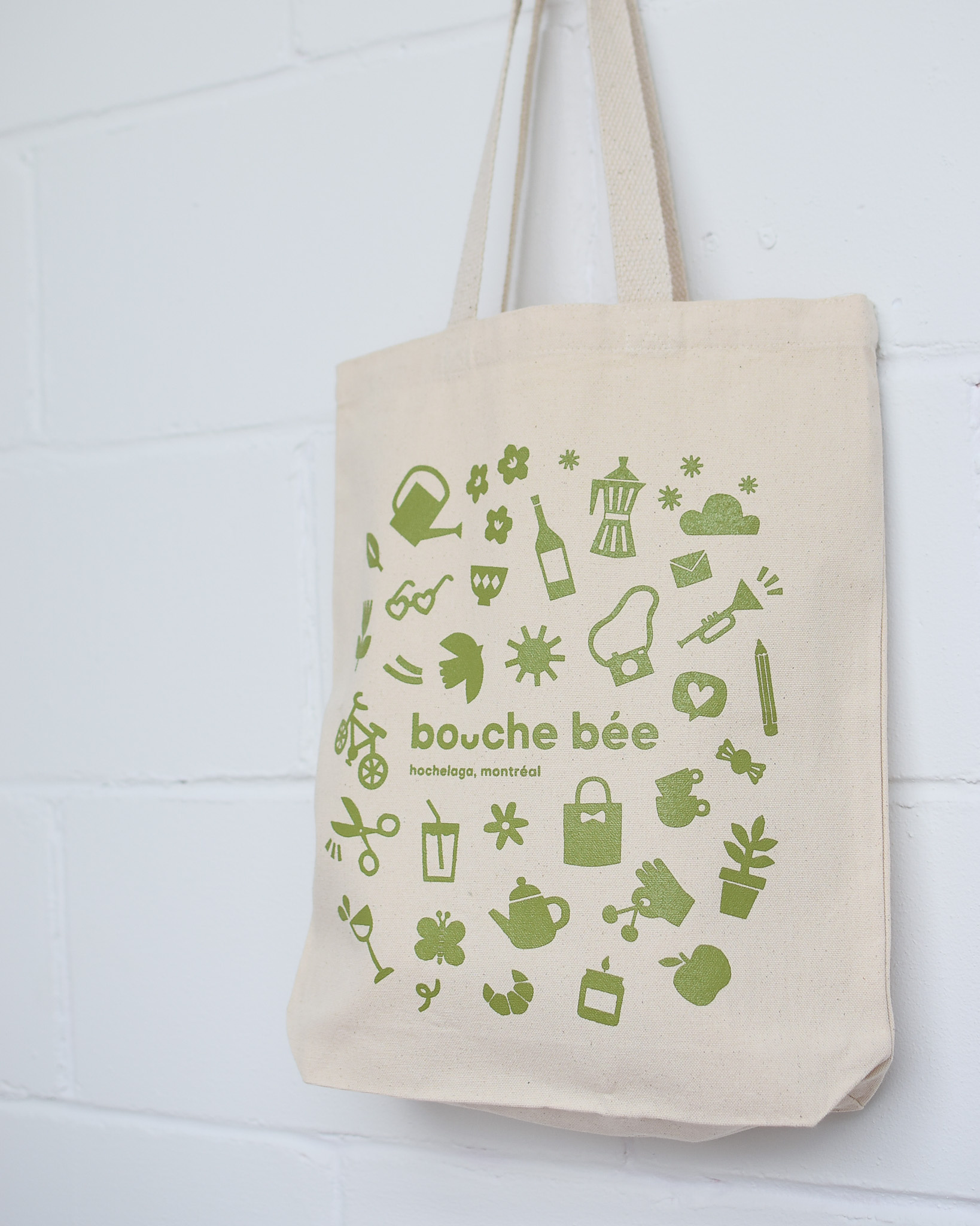 Bouche Bée illustrated totebag