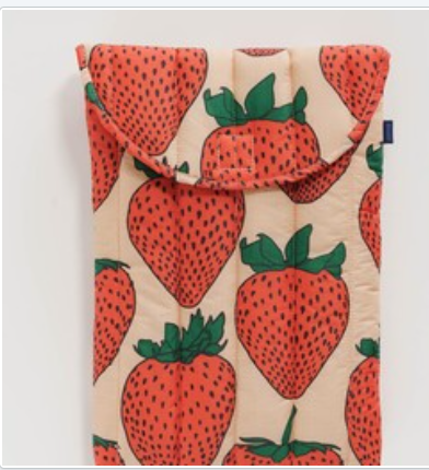 Laptop Sleeve - Strawberries
