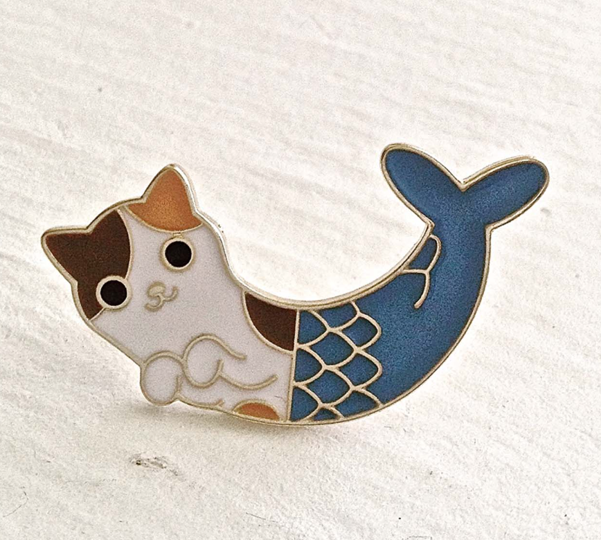 Mermaid cat pin