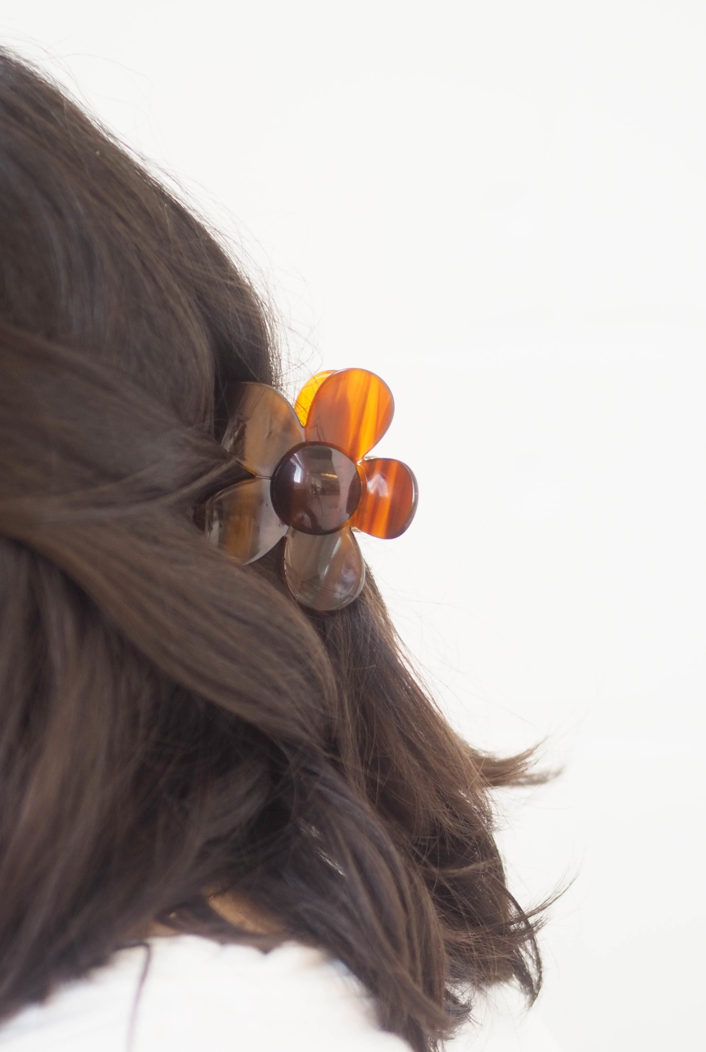 Flower hairclip