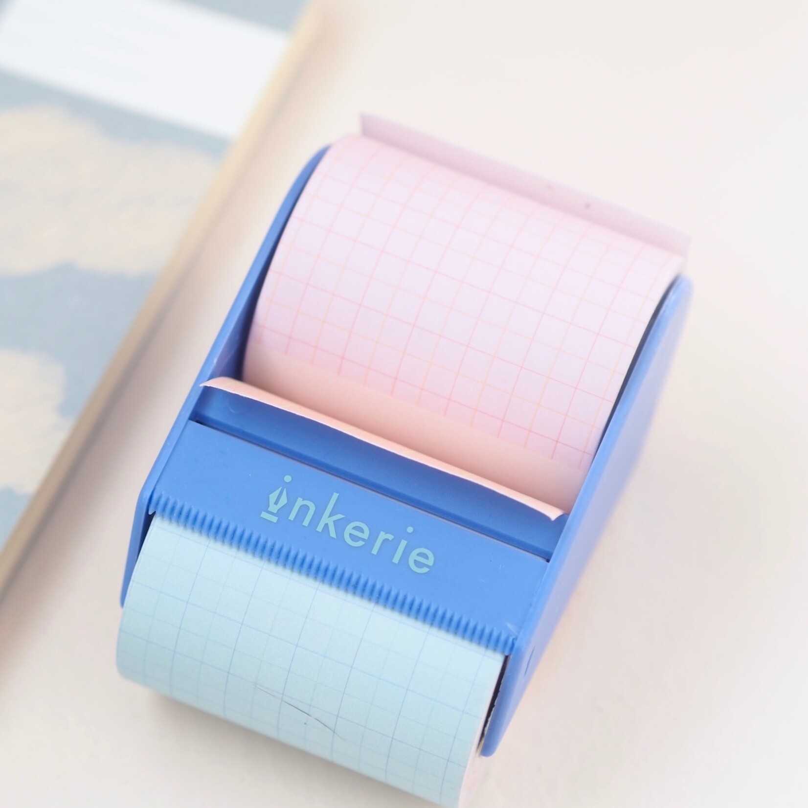 Sticky note dispenser