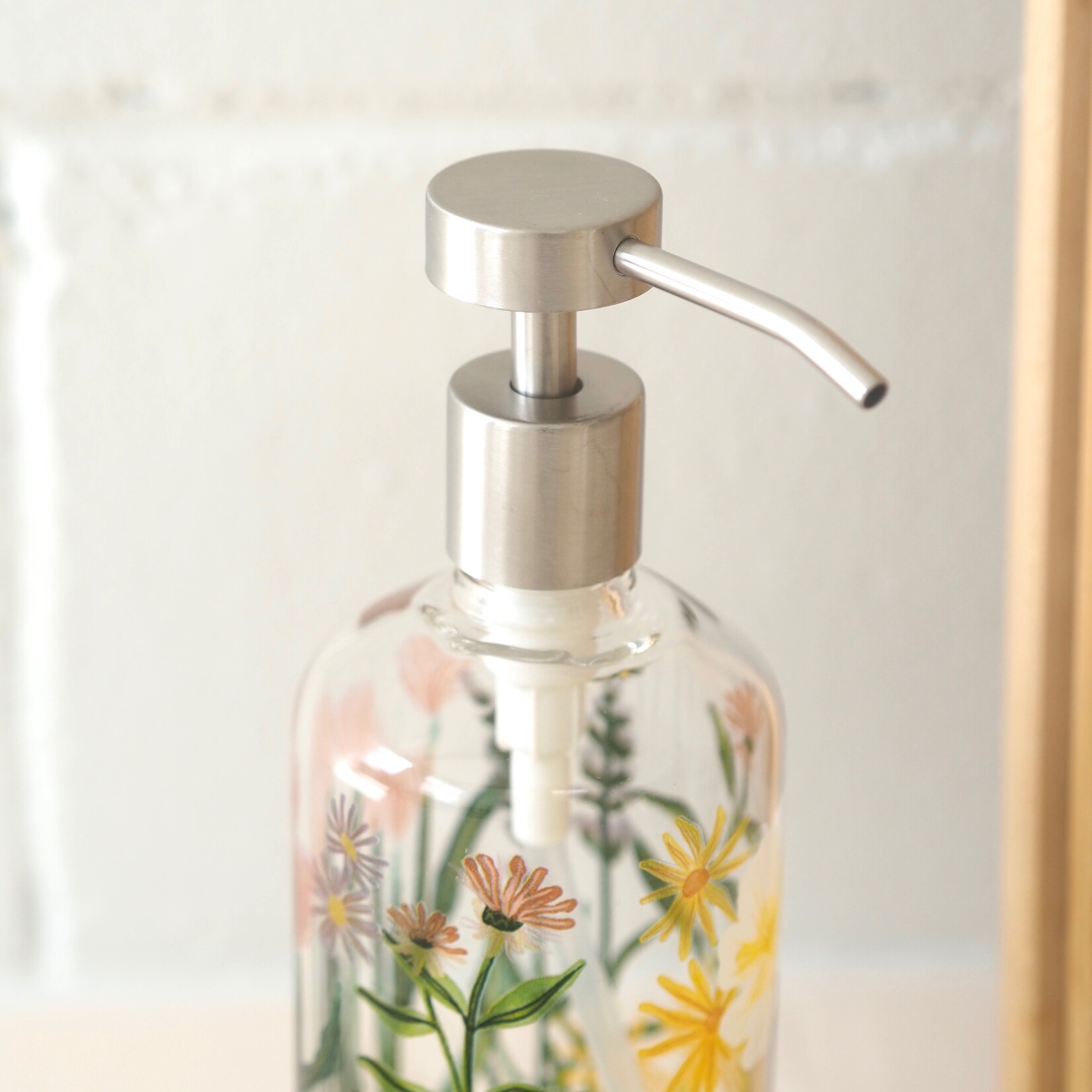 Soap dispenser - Bees & Blooms