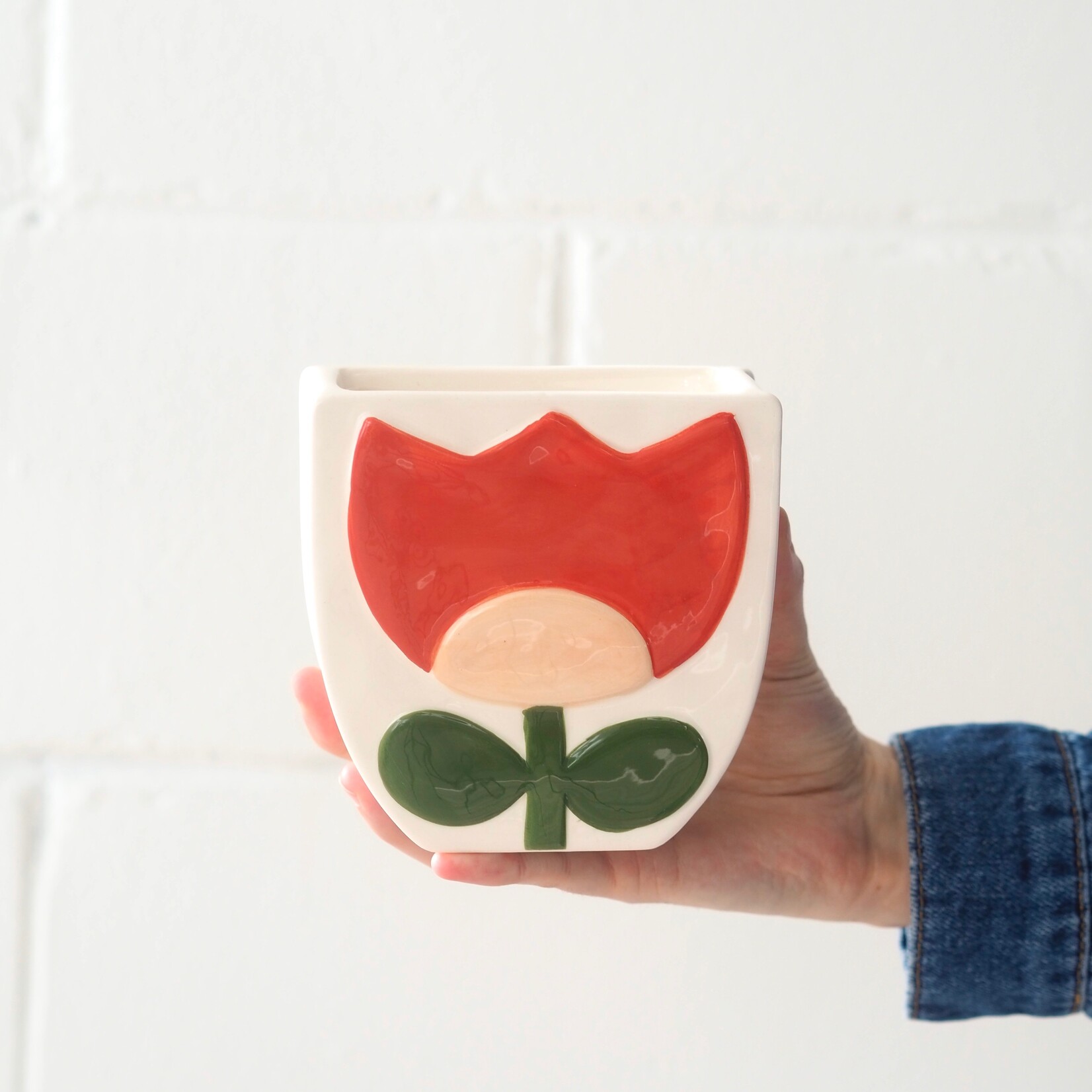 Red tulip vase