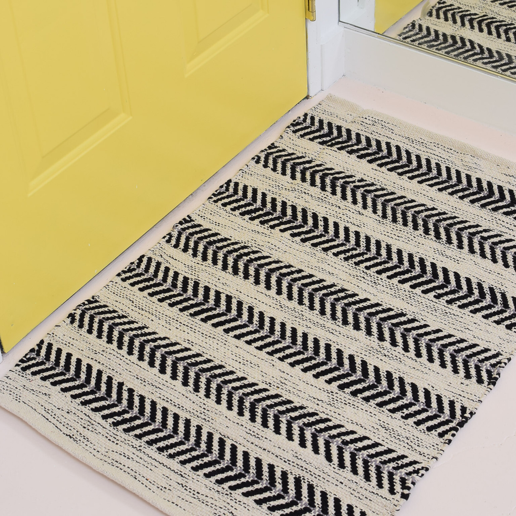 Tapis coton Arrow Noir