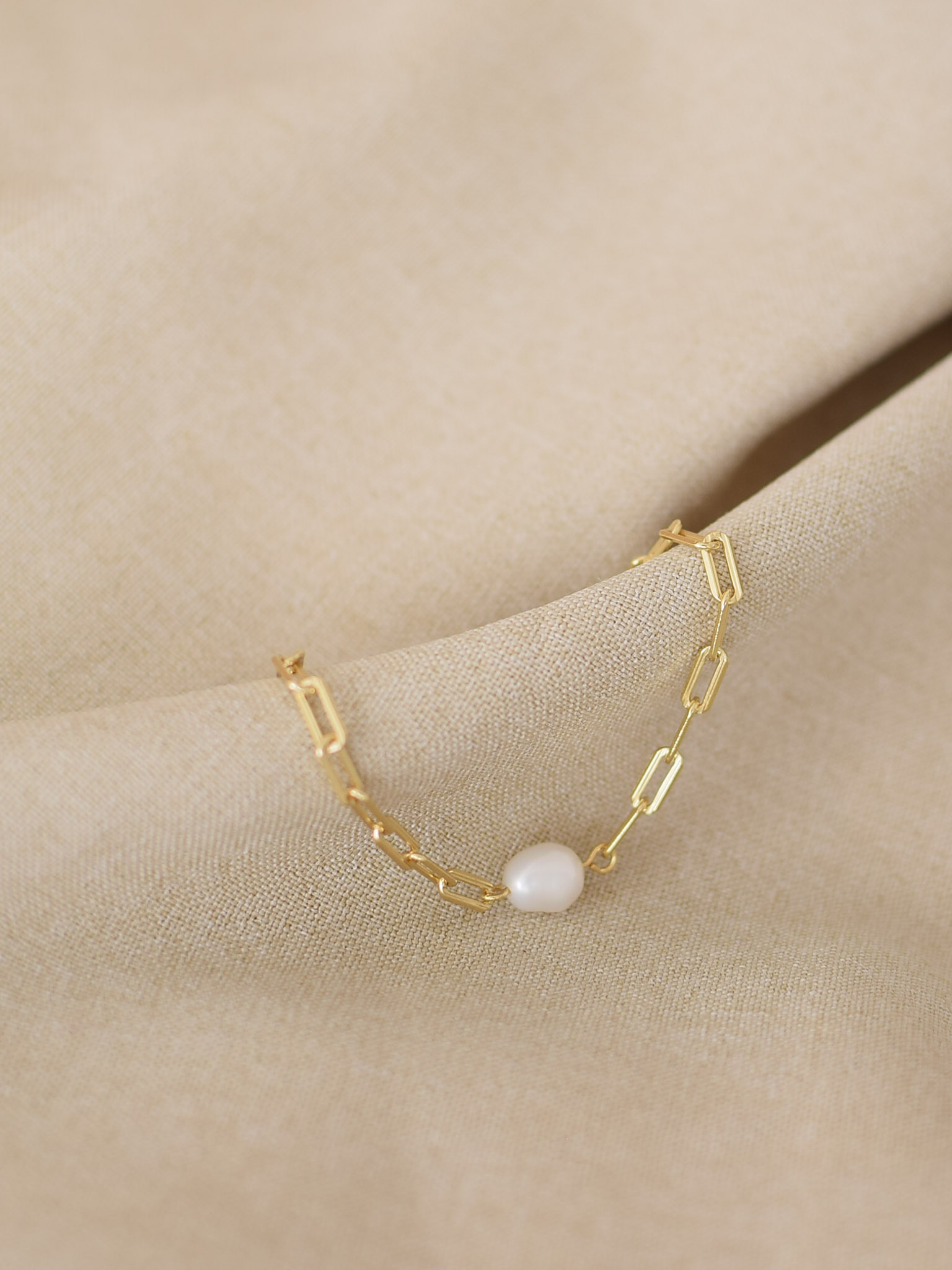 Pearl Paperclip Bracelet